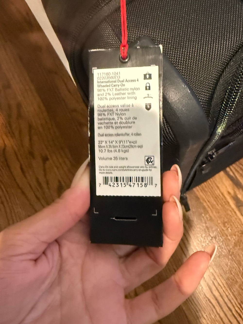 Tumi Alpha 3 22" International Carry-On
Spinner Pockets Dual Access 4 Wheeled 🏖️ - Picture 2 of 14